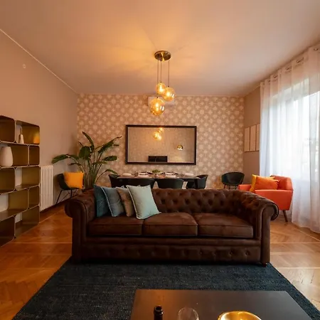 Appartement Luxury Center - Next To The Sea- Aria Condizionata - Free Parking *