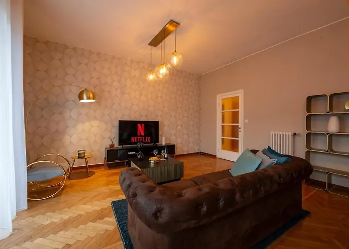 Luxury Center - Next To The Sea- Aria Condizionata - Free Parking * راباللو