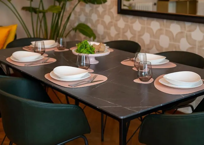 Luxury Center - Next To The Sea- Aria Condizionata - Free Parking شقة راباللو