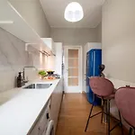 Appartamento Luxury Center - Next To The Sea- Aria Condizionata - Free Parking