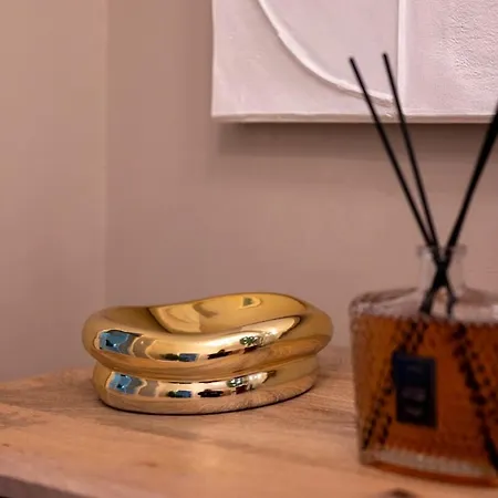 Διαμέρισμα Luxury Center - Next To The Sea- Aria Condizionata - Free Parking *