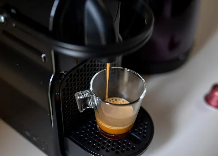 Luxury Center - Next To The Sea- Aria Condizionata - Free Parking *