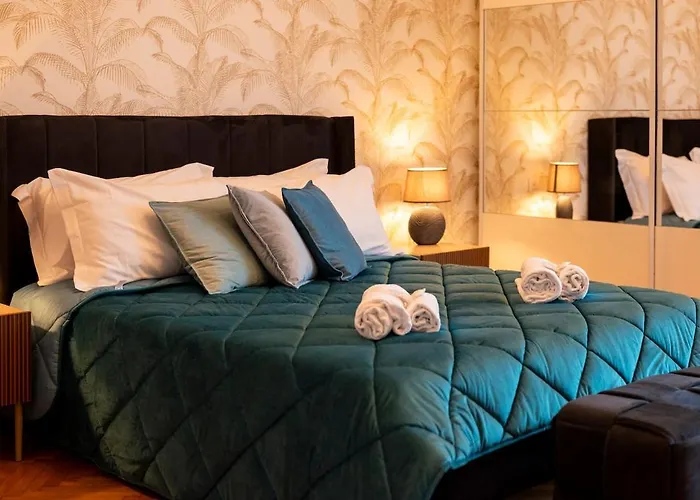 Apartment Luxury Center - Next To The Sea- Aria Condizionata - Free Parking