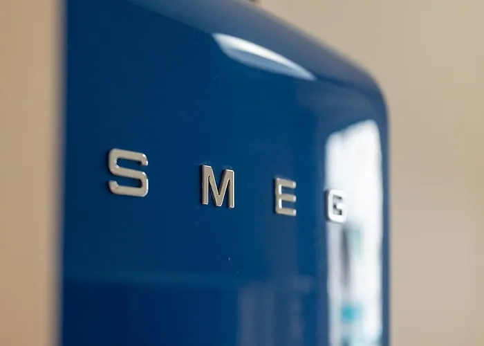 Luxury Center - Next To The Sea- Aria Condizionata - Free Parking Apartment